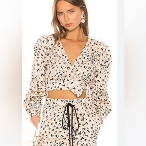 Camila Coelho linen blend leopard print 2 piece set size XS.